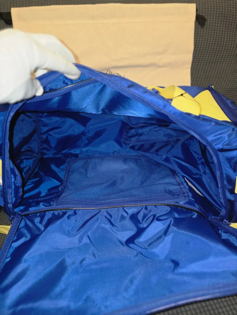 Jordan P6 Element Duffel (68.8L) - Brazil